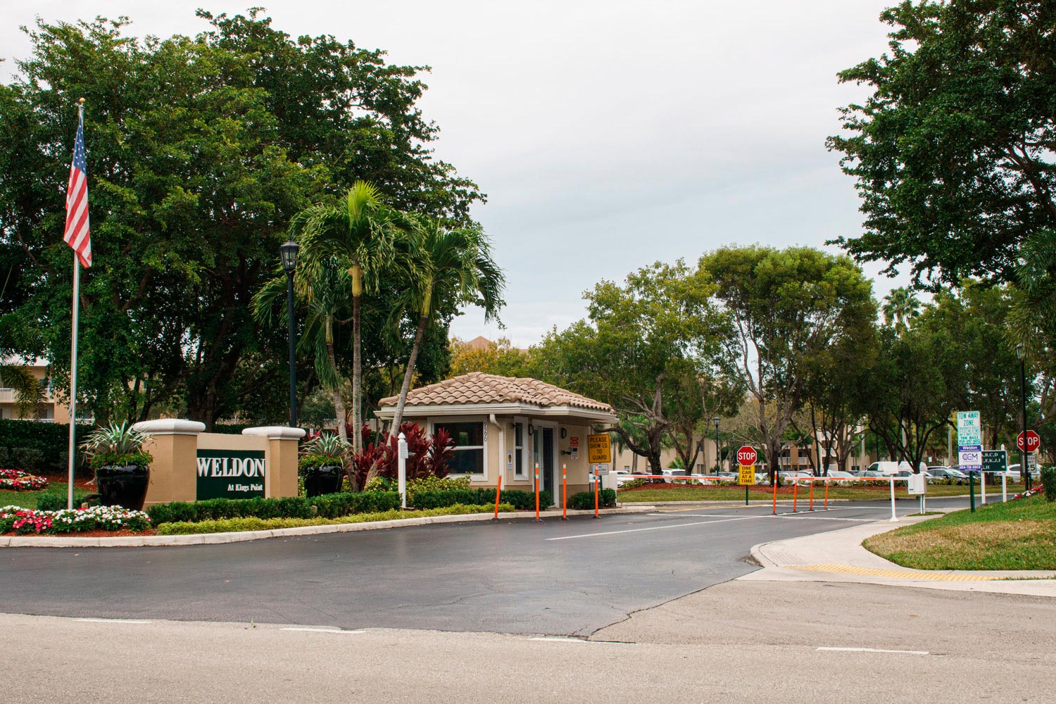 Weldon Neighborhood Kings Point in Tamarac