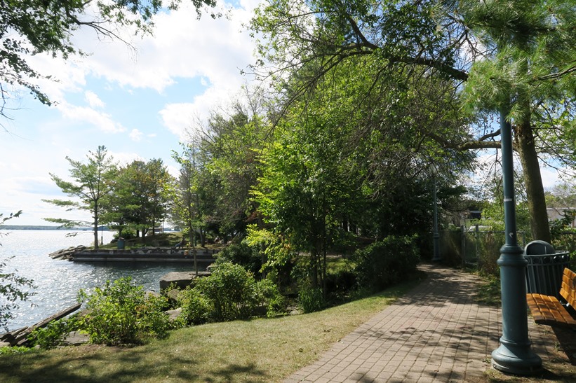 A Day Out in Brockville 2 Kingston Cam