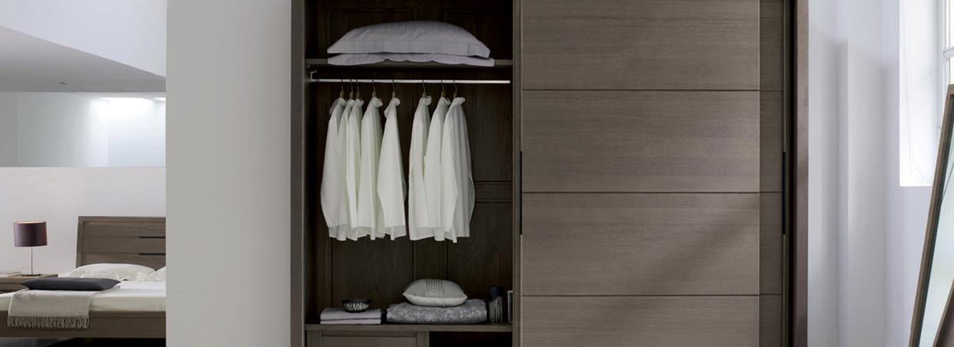 King Wardrobe Kitchen Custom made wardrobe Sydney Built