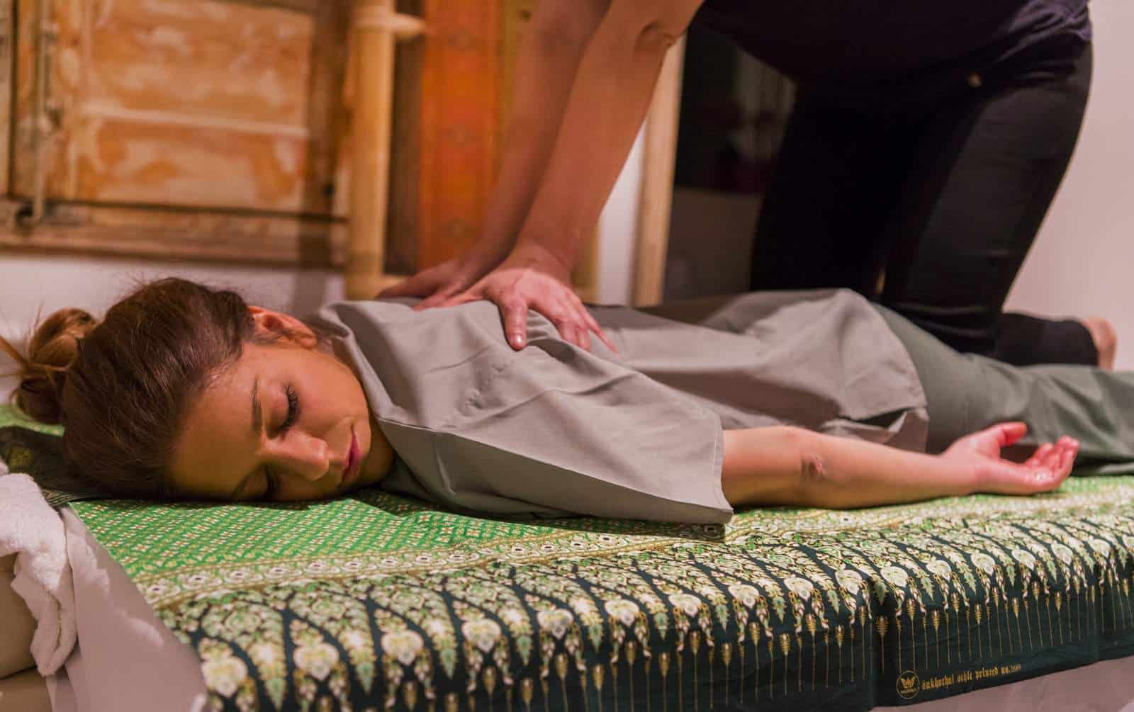 El Masaje Balinés ideal para relajarse Kinnaree Masajes