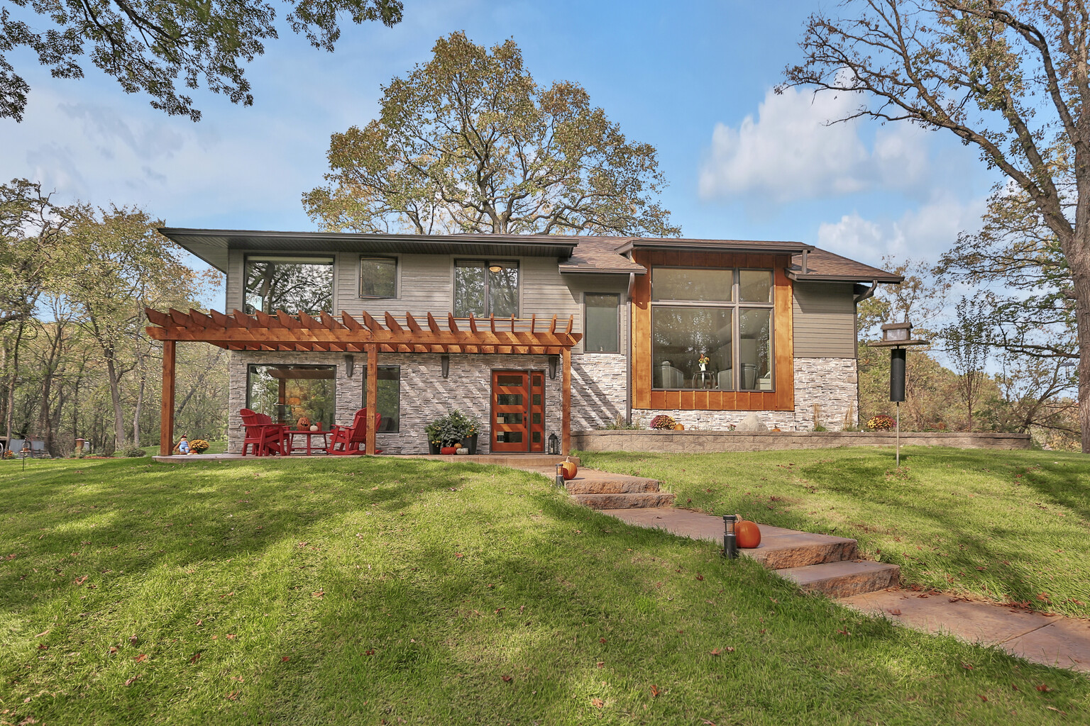 Mahtomedi Home Partial Teardown & Rebuild Kinney Construction