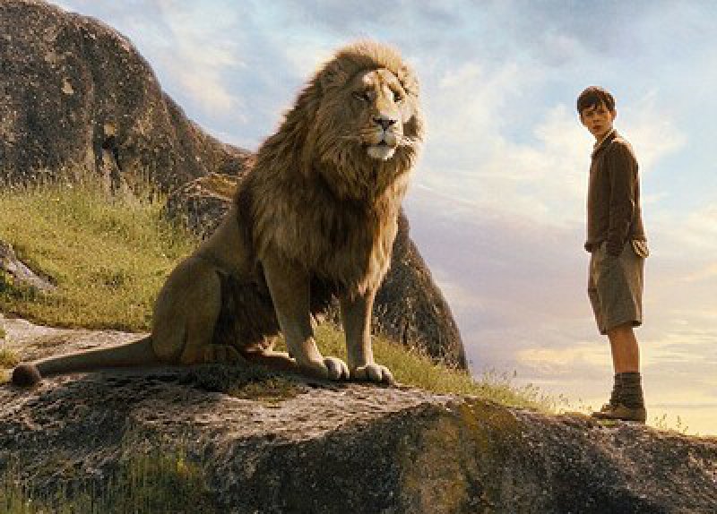 OPOWIEŚCI Z NARNII PODRÓŻ WĘDROWCA DO ŚWITU
