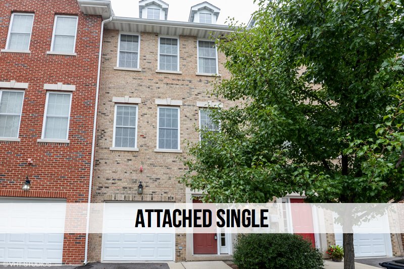 Attached Single Kinzie Brokerage