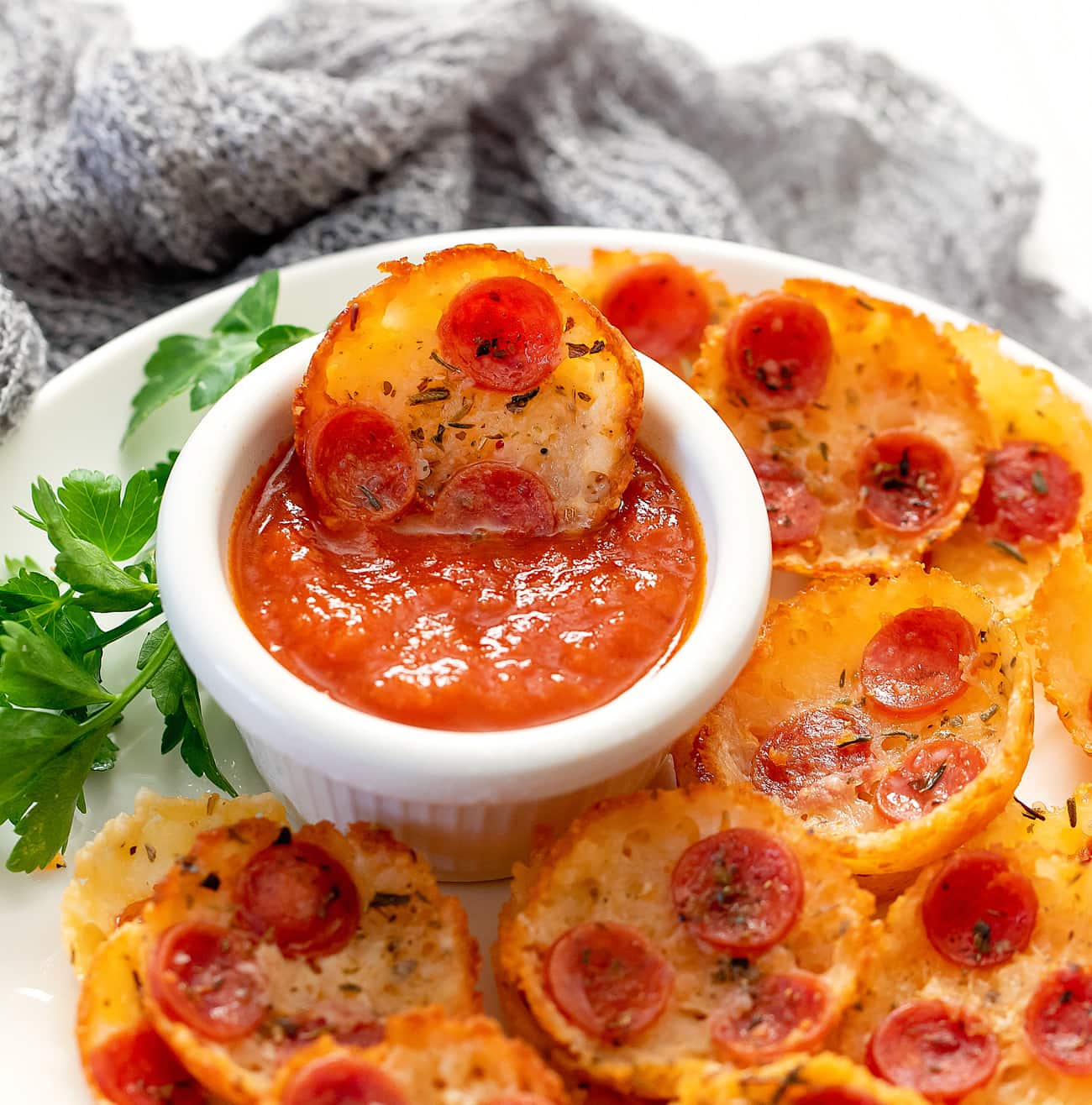 2 Ingredient Pizza Chips (Keto, Low Carb) Kirbie's Cravings