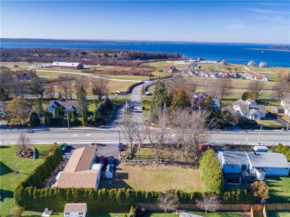 255 Bristol Ferry Rd, Portsmouth Kirby Properties