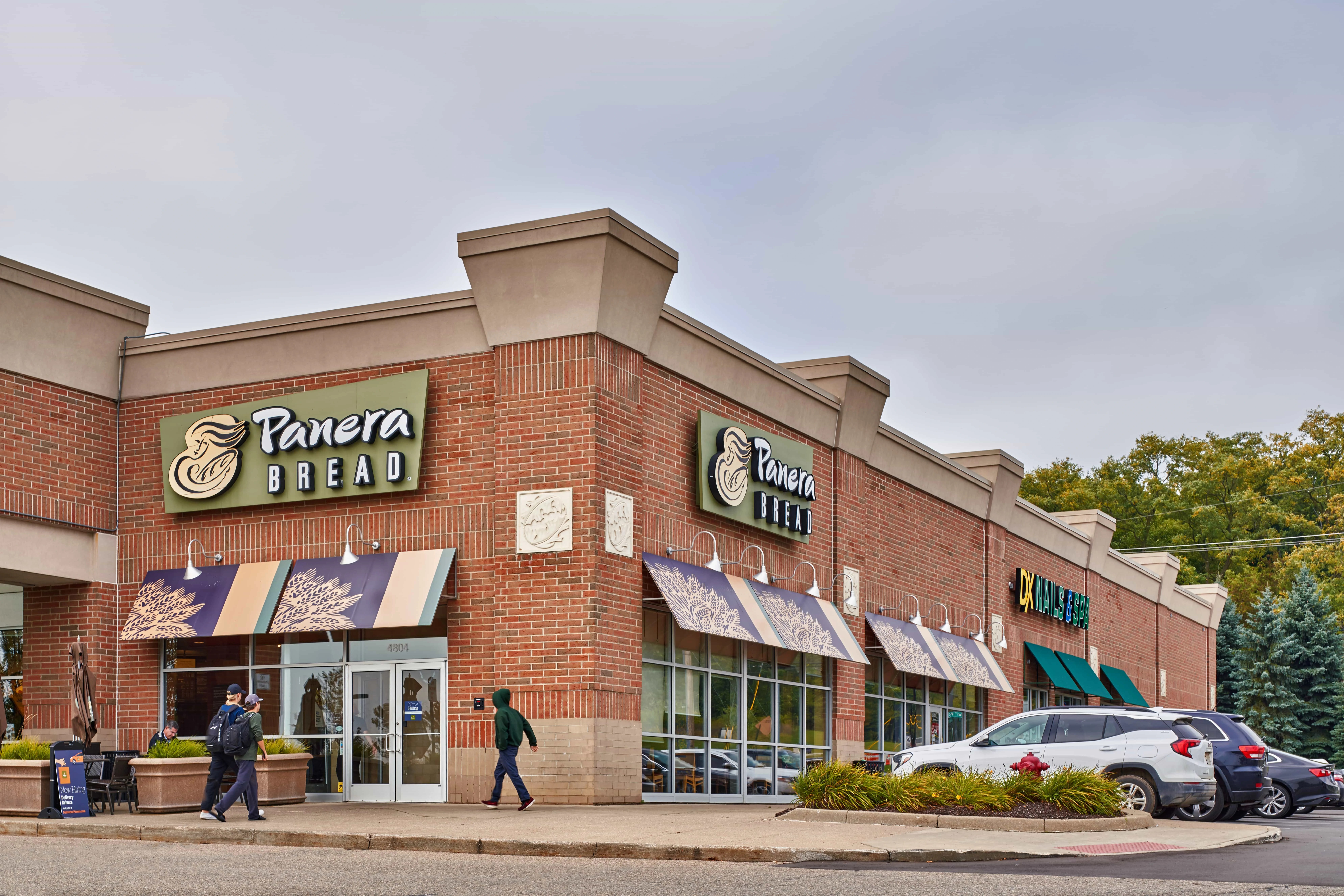 Baldwin Commons Retail Center in Orion Township, Michigan