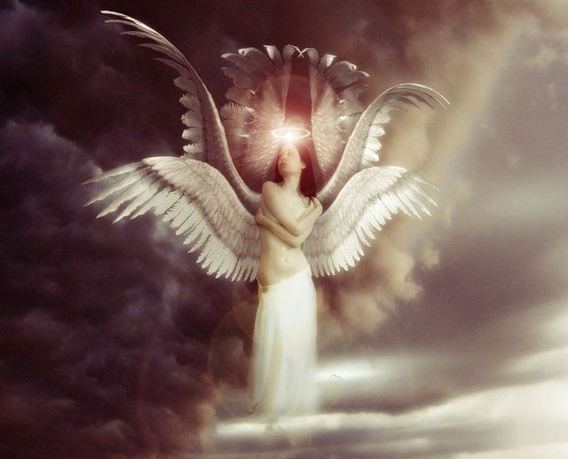 セラフィナイトの効果・意味｜最上位の天使セラフィムを名を持つ【安心感や平穏を与えてくれます】