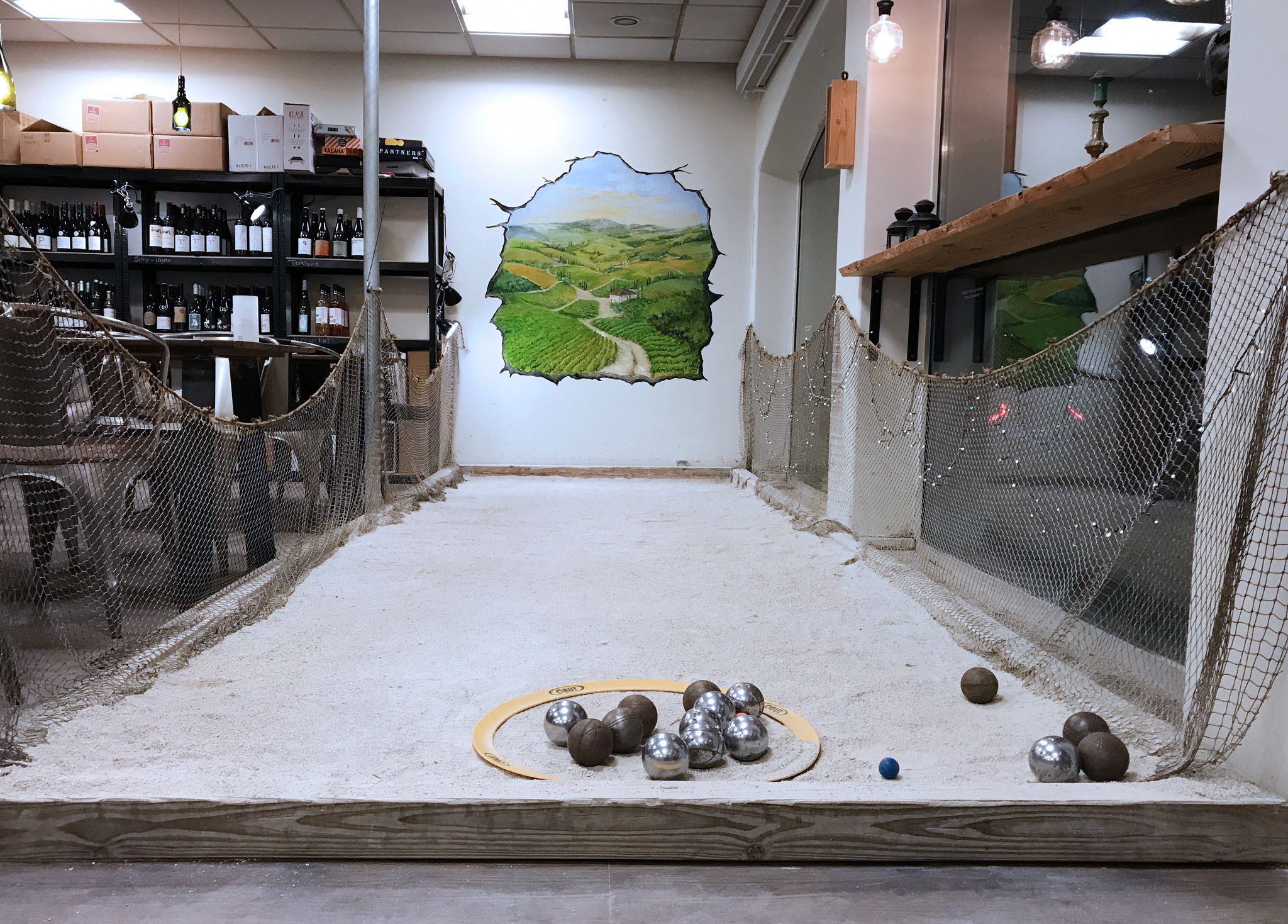 Vin & Petanque Aarhus KissArt