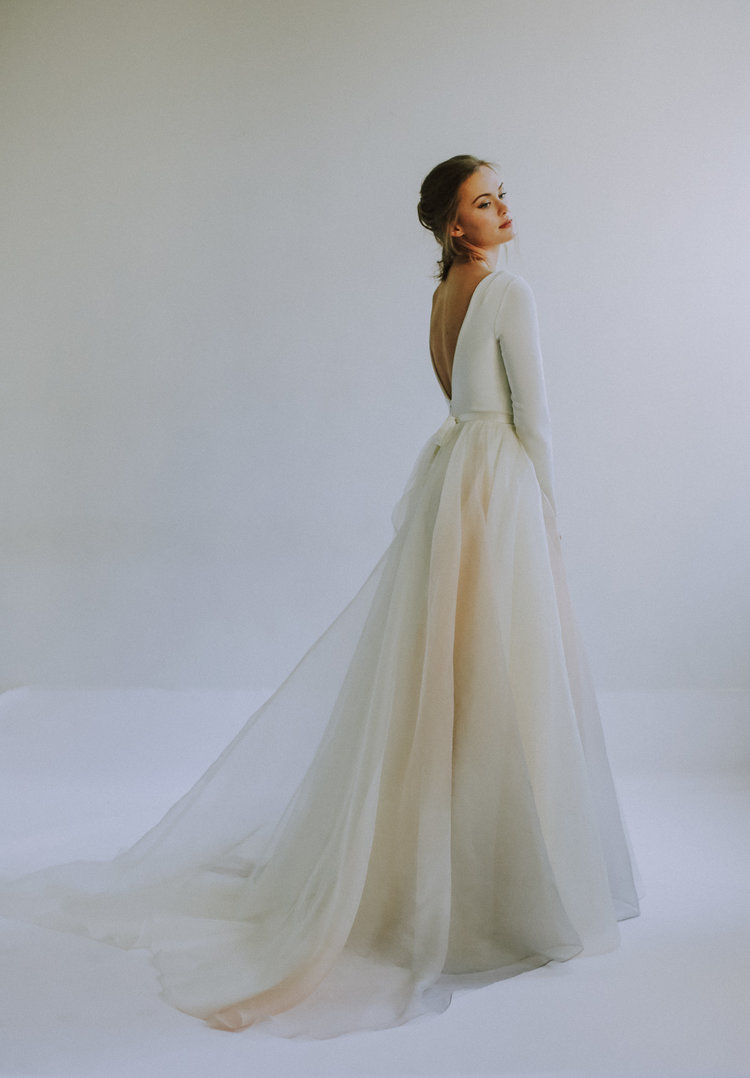 16 beautiful Ombre wedding dresses KISS THE BRIDE MAGAZINE
