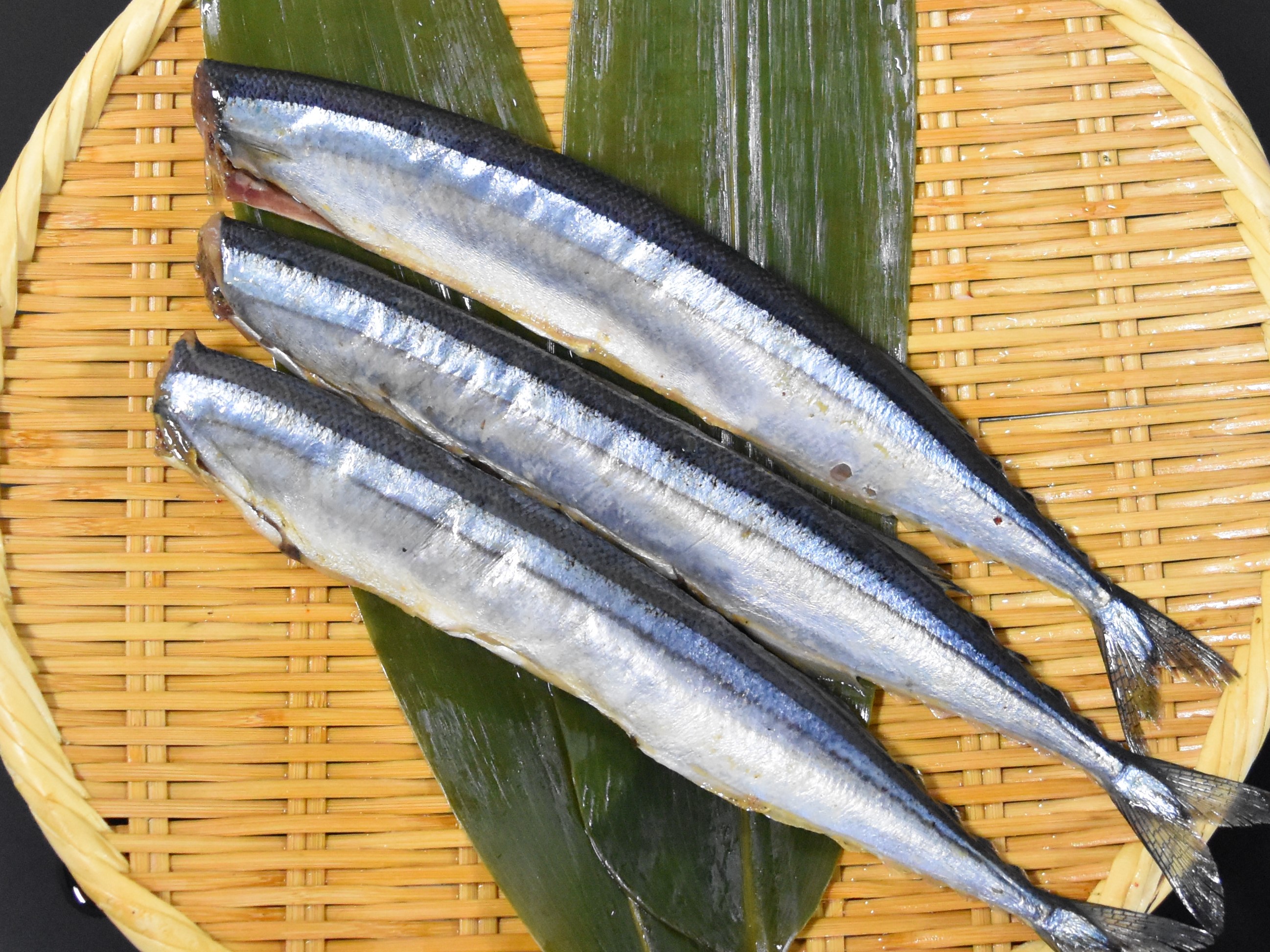 塩さんま 3尾 北海道直送便 干物&鮮魚を北海道より直送