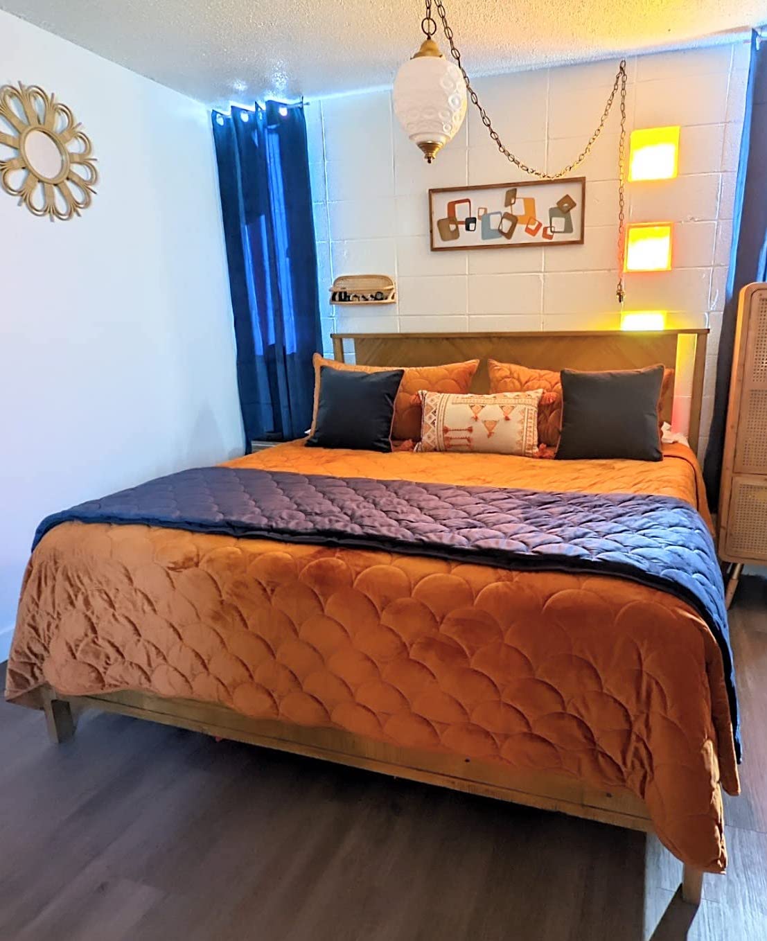 Bme Vivian 14 Inch Solid Acacia Wood Bed Frame with Headboard REAL DECORS