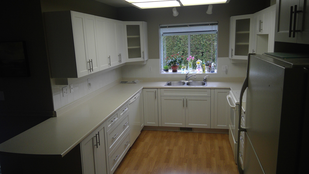 Kitchen Refacing, Kitchen Kitchen Repairs, Easy Street Renos