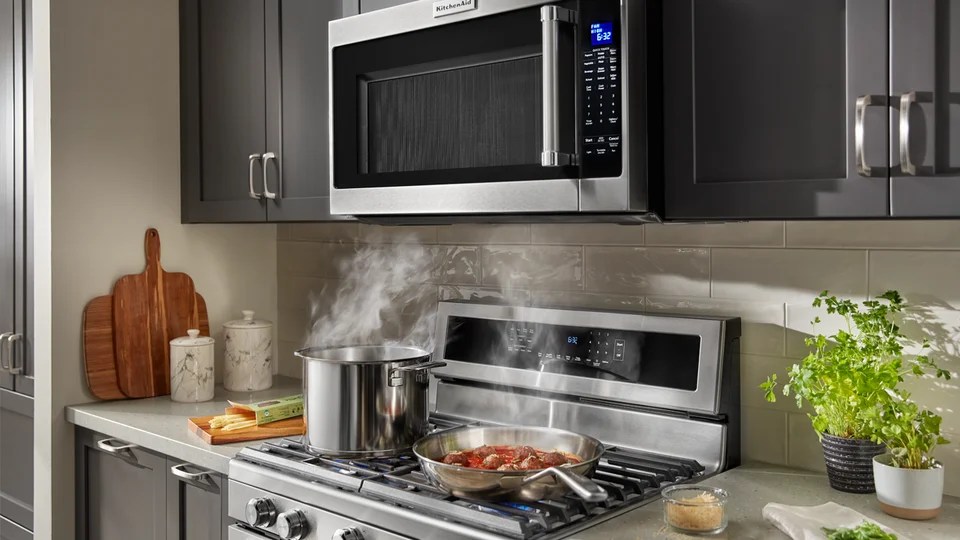 KitchenAid Women Repairing Microwaves on Women's Day