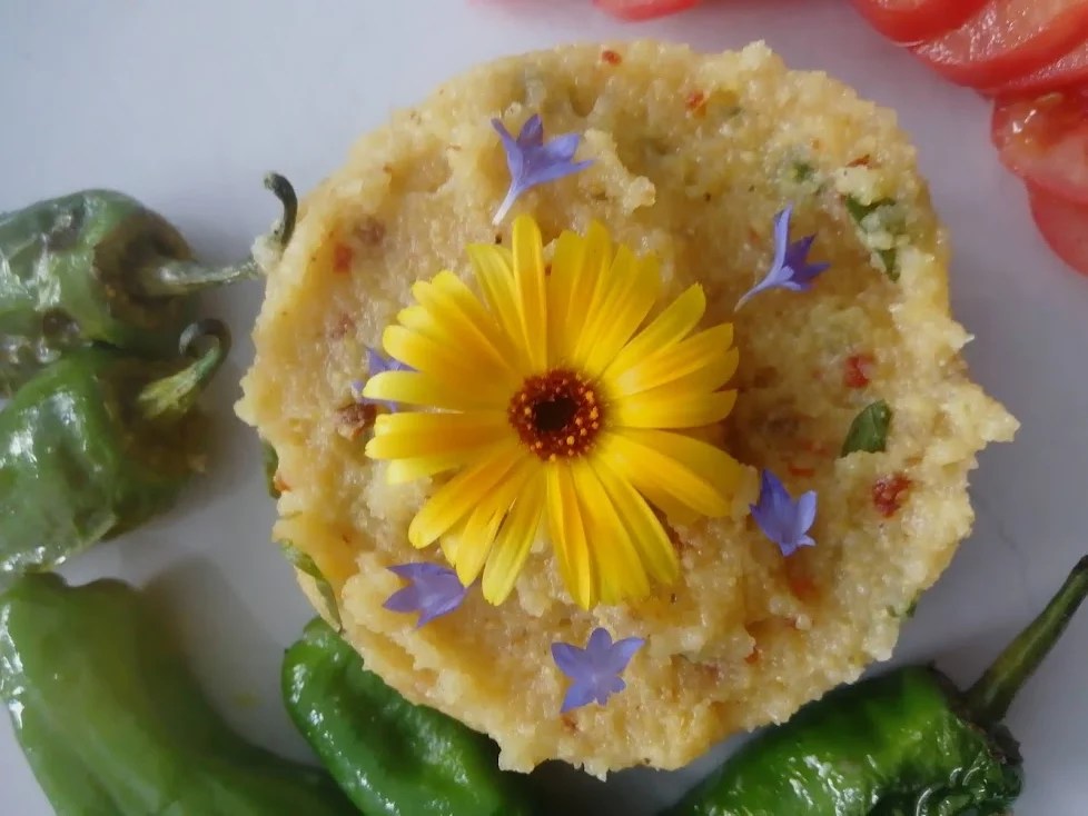 How Long Can Mashed Potatoes Sit Out (And How To Store)