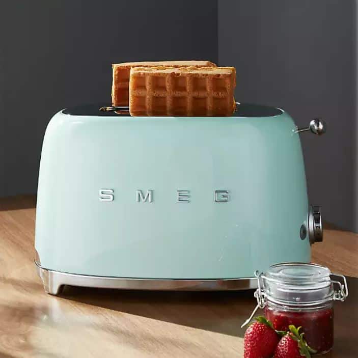 Rise And Shine The Best Toasters That Will Make Your Mornings In 2024