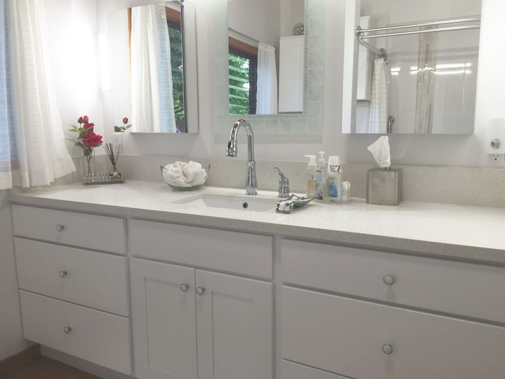 White Bathroom Kitchen & Beyond, Hilo Hawaii