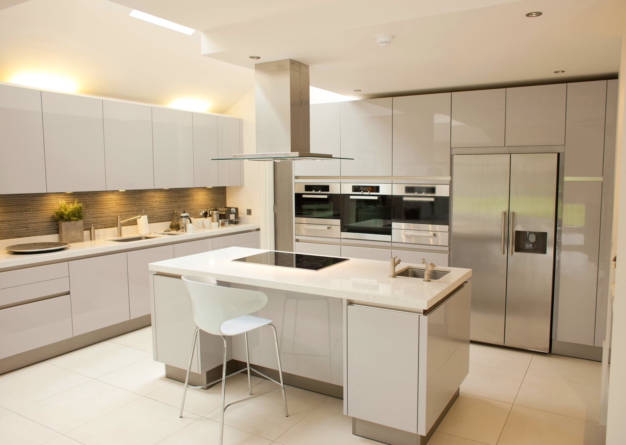 6 Kitchen Design Tips To Enlarge Your Space