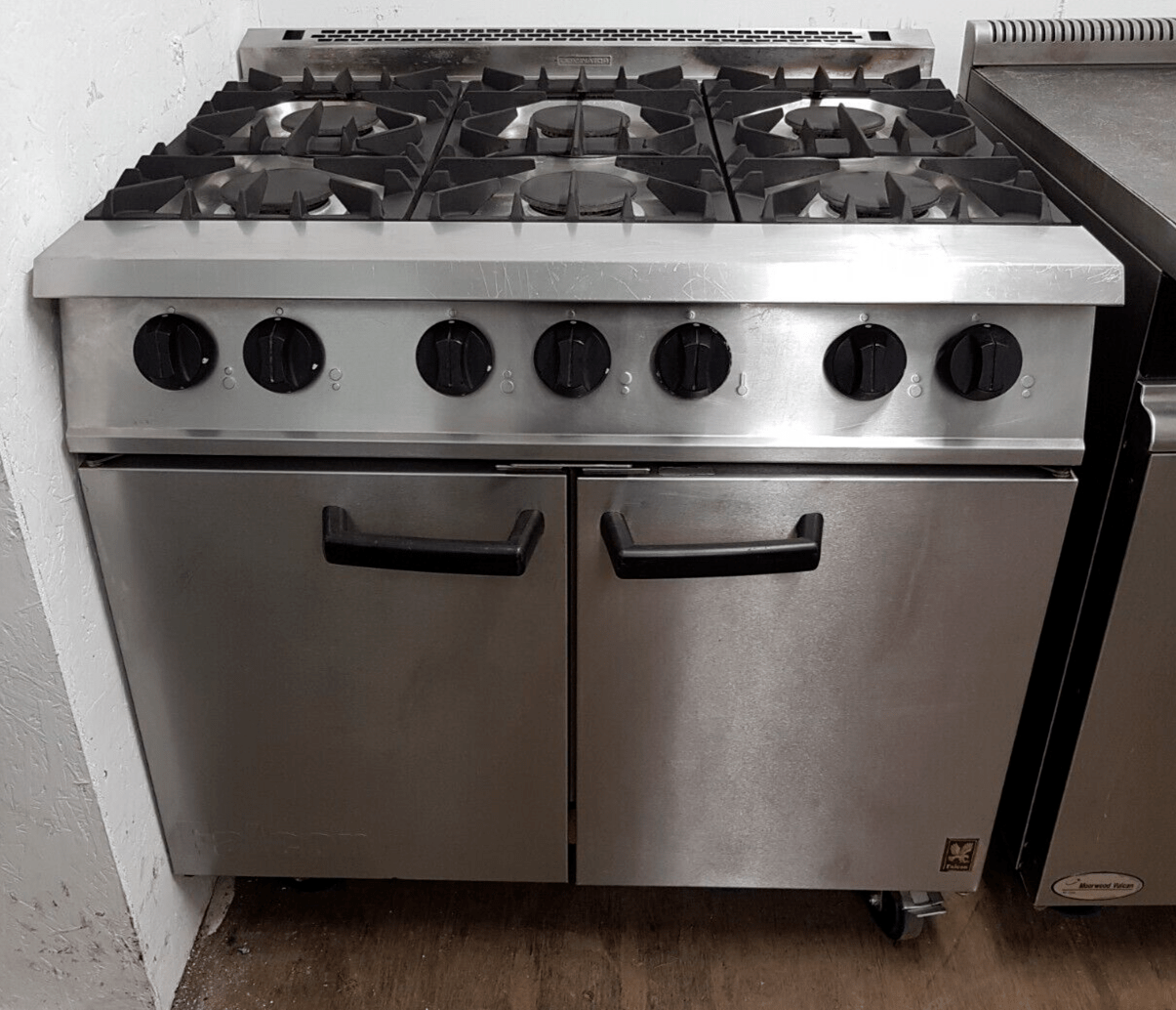 Falcon Dominator 6 Burner Gas Range G2101 Kitchen Clearance UK