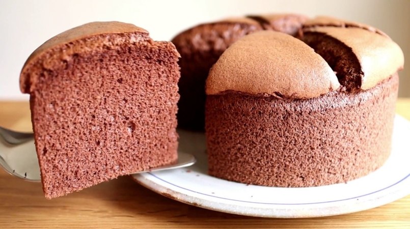 Chocolate Chiffon Cake Recipe - Kitchen Cookbook