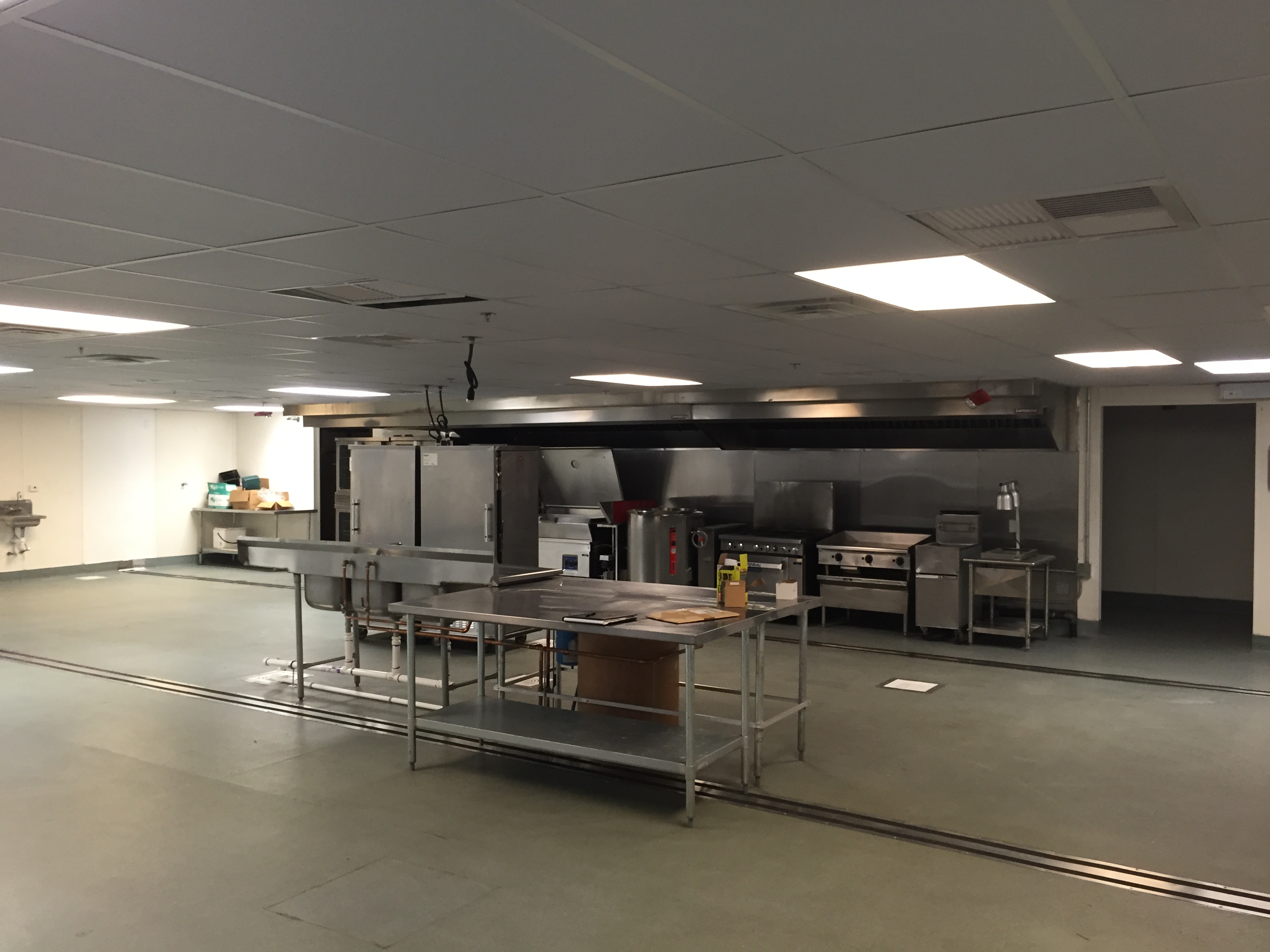 4,000 Sq. Ft. Temporary Kitchen Providing Service in Venice, Florida