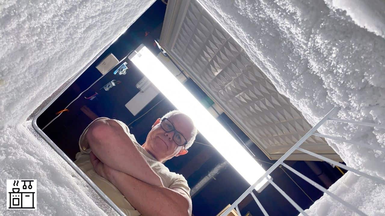 Do Freezers Defrost Themselves? [Self vs. Manual Defrosting Freezers]