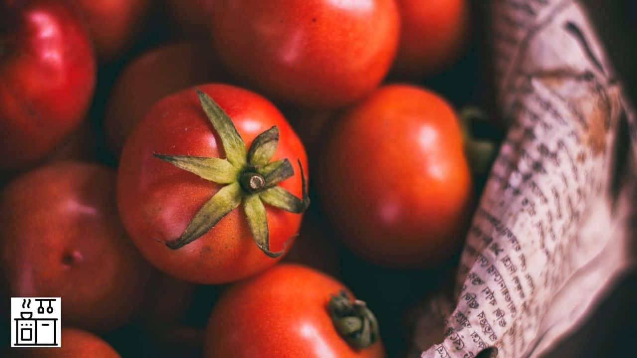 Are Tomatoes Citrus? [What Type Of Fruits Are Tomatoes?]