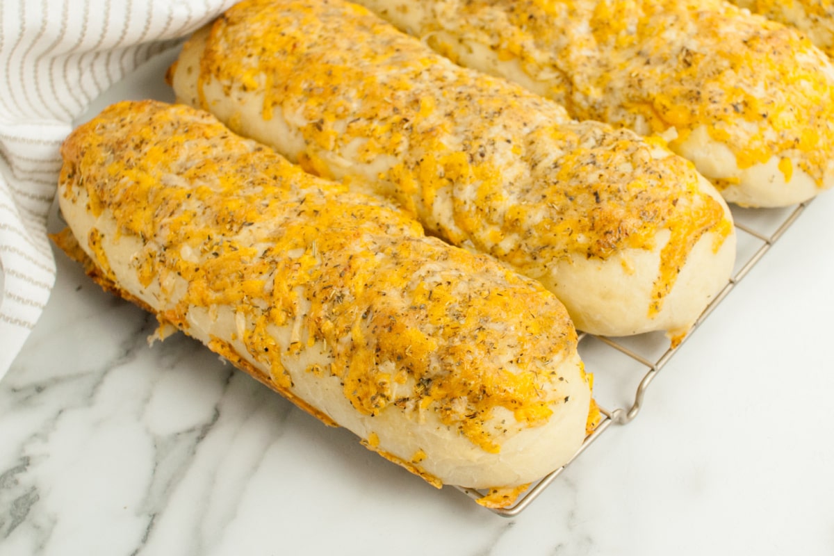 Italian Herbs and Cheese Bread Subway Copycat Kitchen