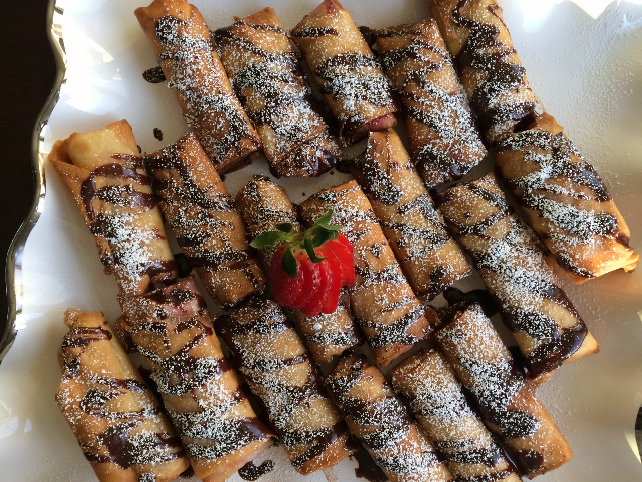 cream cheese egg rolls dessert