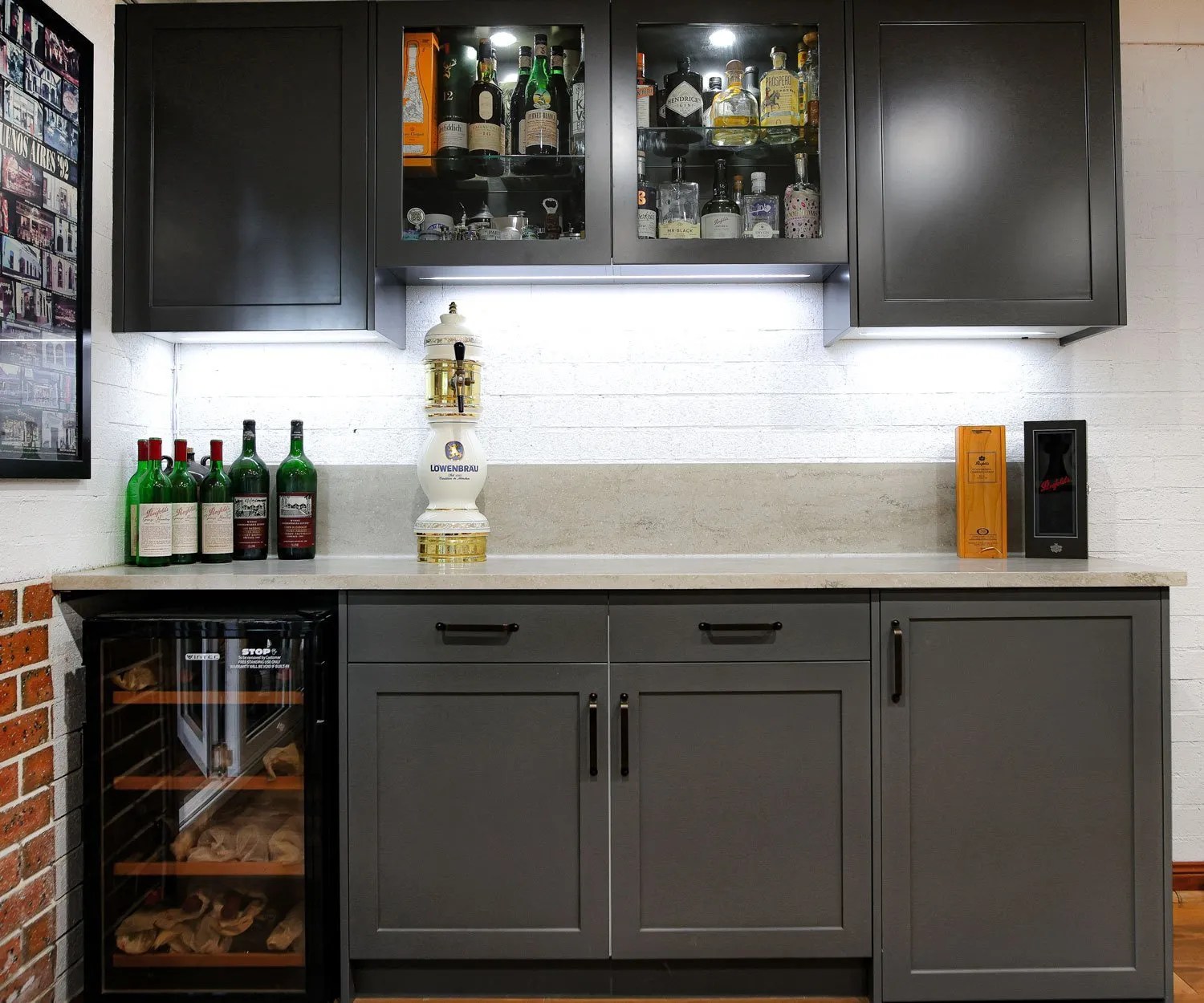 Custom Bars Kitchen Envy