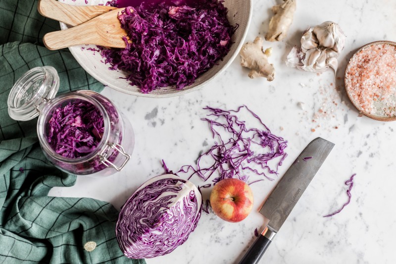 Nakládané zelí se zázvorem a česnekem