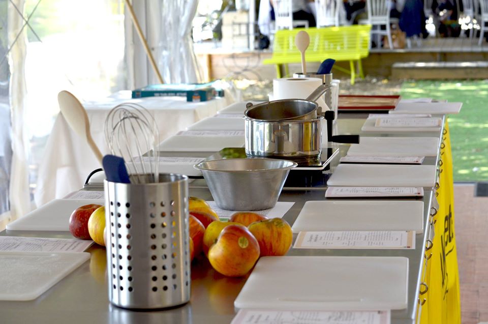Location cuisine mobile, matériels et ustensiles pour vos
