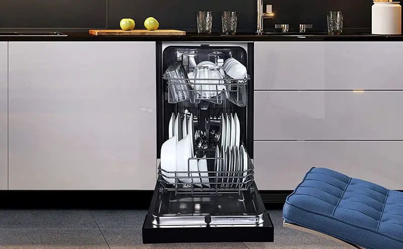 Can you open a Dishwasher Door Mid-cycle? - Kitchengeek.com