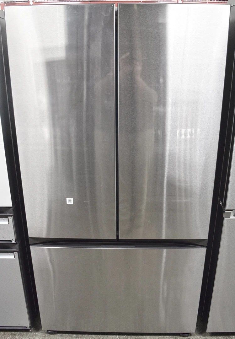Samsung BESPOKE RF30BB6200QL 36" Smart 3-Door French Door Refrigerator