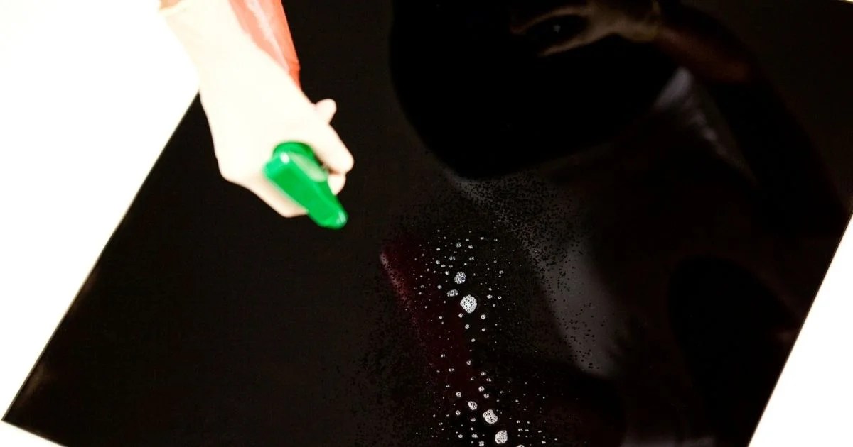 How to clean a glass top stove with baking soda and peroxide kitchenni