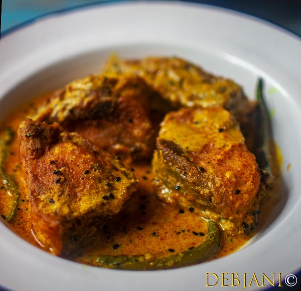 Shorshe Bata Diye Macher Jhal Bengali recipe step by step