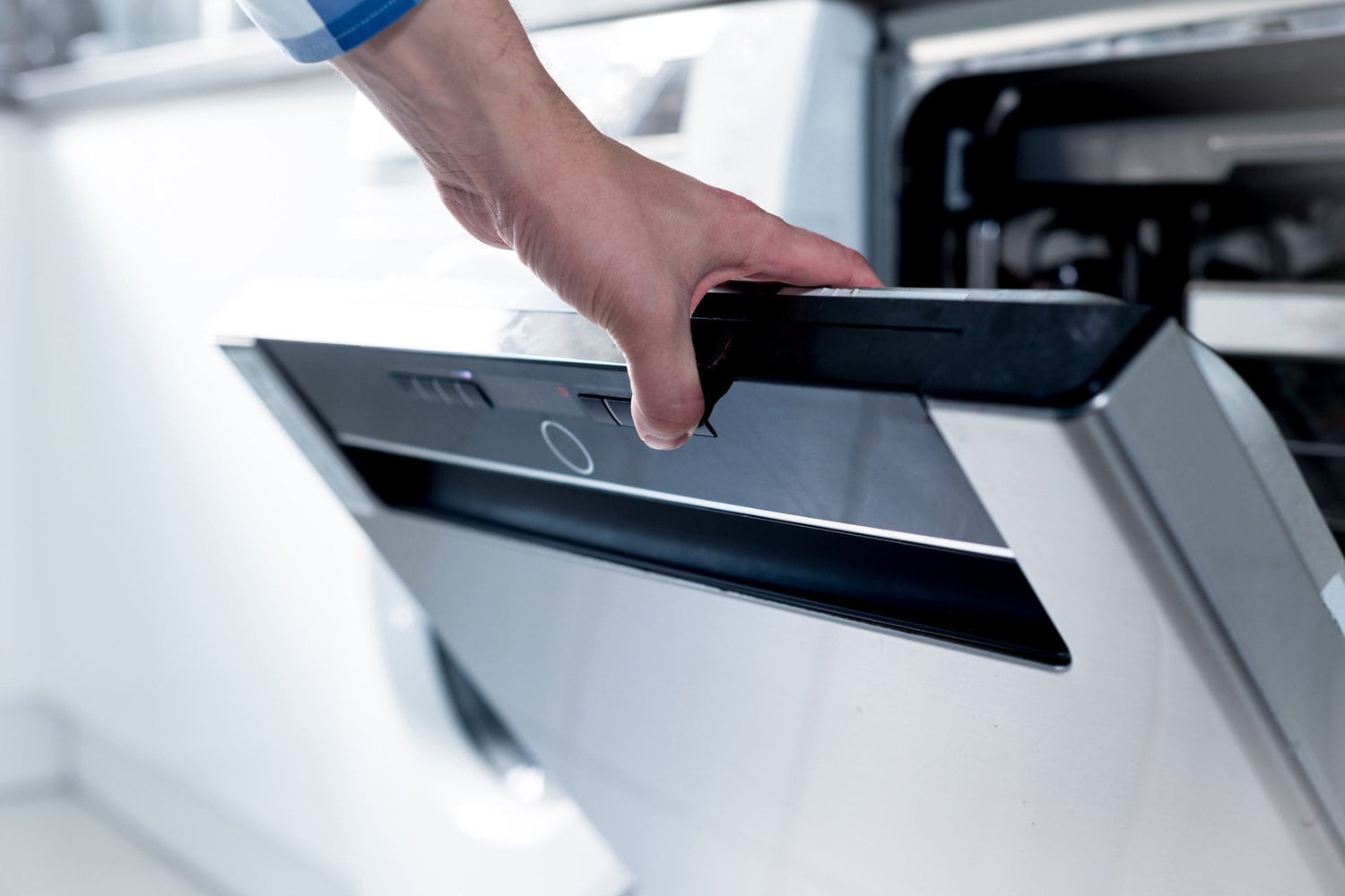 LG Dishwasher Stops MidCycle And Beeps What To Do? Kitchen Seer