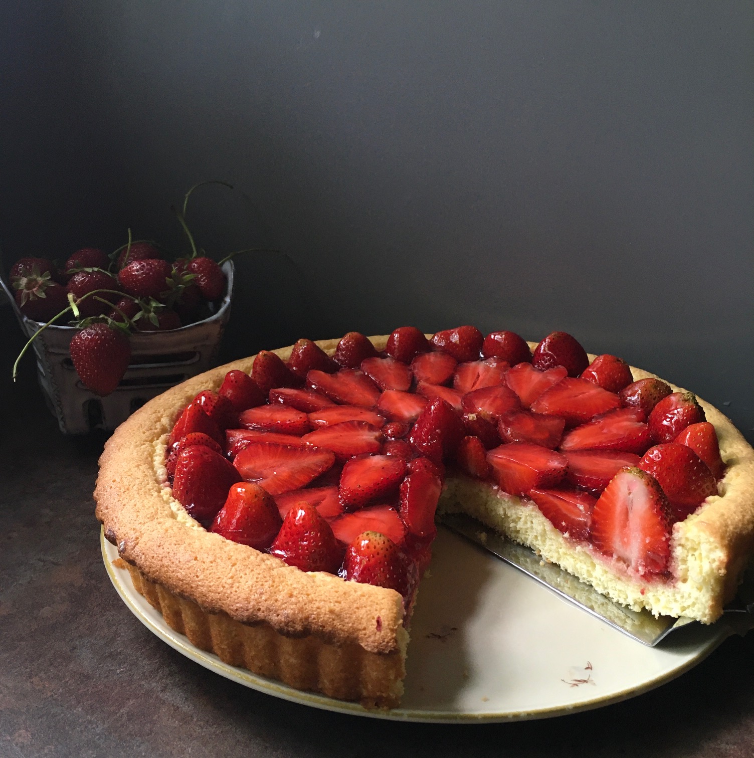 German Strawberry Cake Erdbeerkuchen kitchentrails