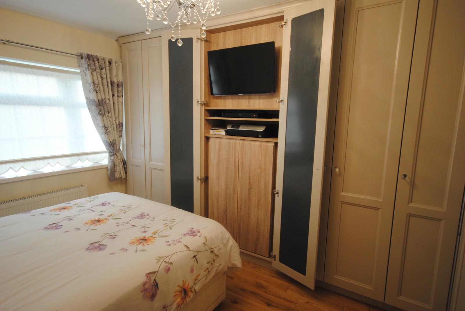 Wardrobe Installation/Repair Services Dublin Wooden Wardrobe Installation