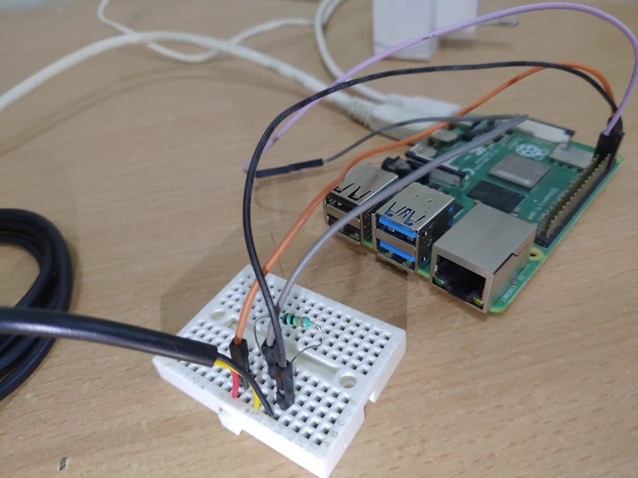 Data Logger Using DS18B20 Temperature Sensor With Raspberry Pi Kitflix
