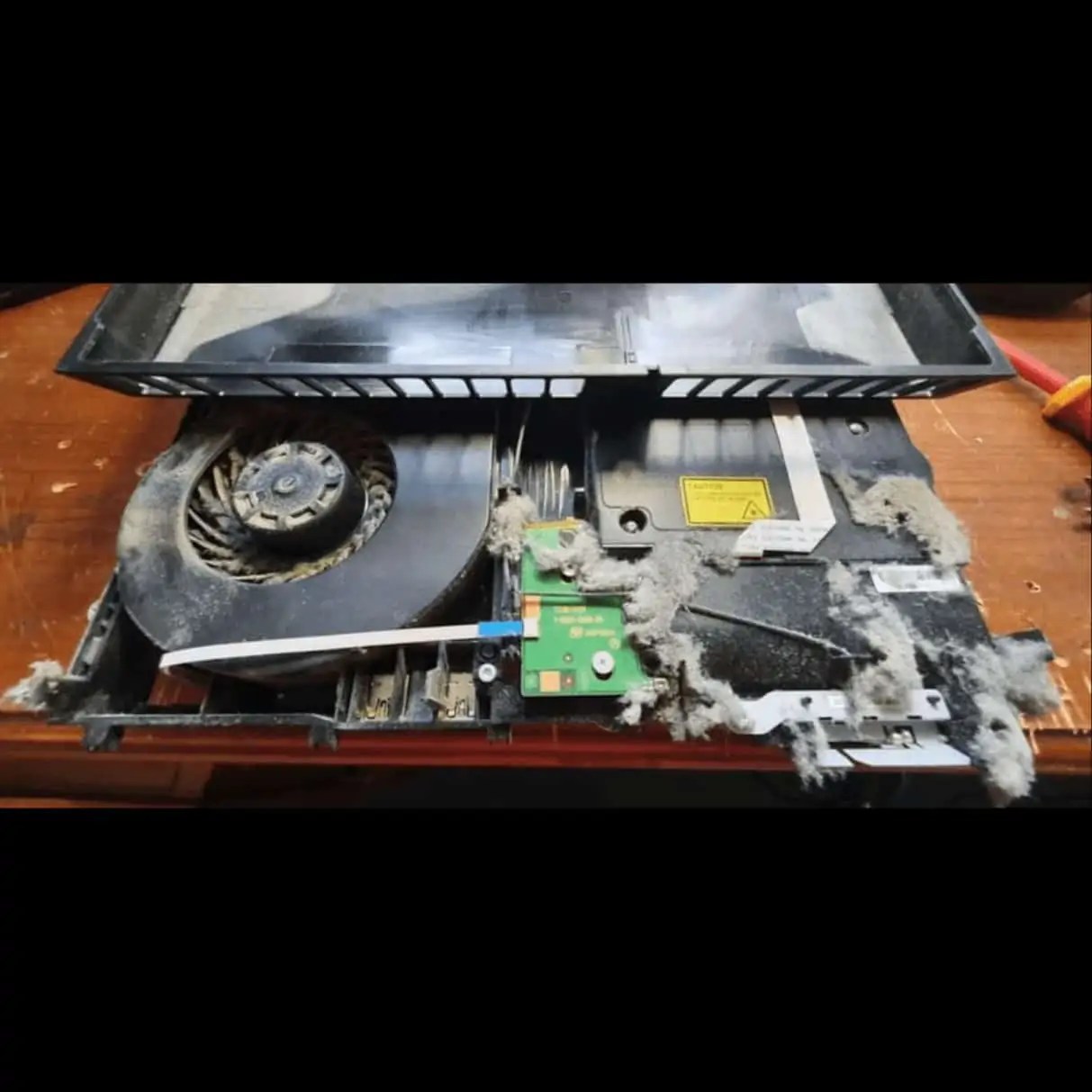 PS4 Pro Playstation 4 Clean Out And Service