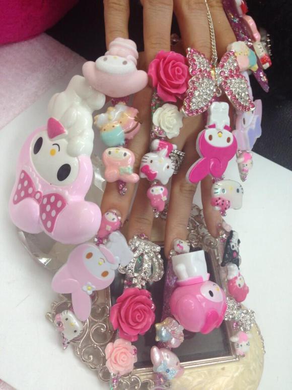 Nails Hello Kitty Hell