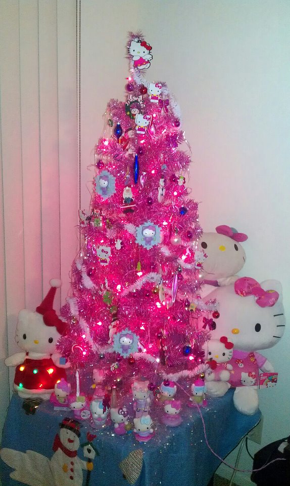 Hello Kitty Christmas Tree 2011 Hello Kitty Hell