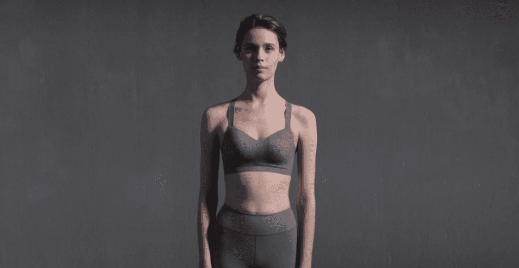 How to Measure Shoulder Width? (With Pictures)