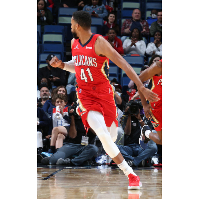 Which basketball players wear Nike Air Zoom G.T. Cut