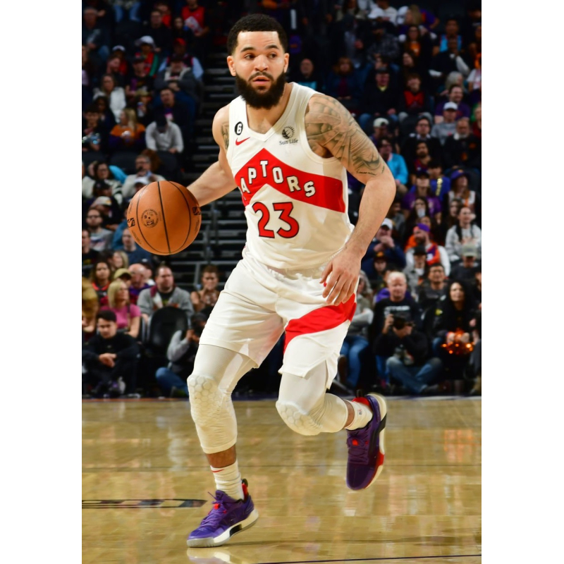 Which basketball players wear LiNing Speed 9