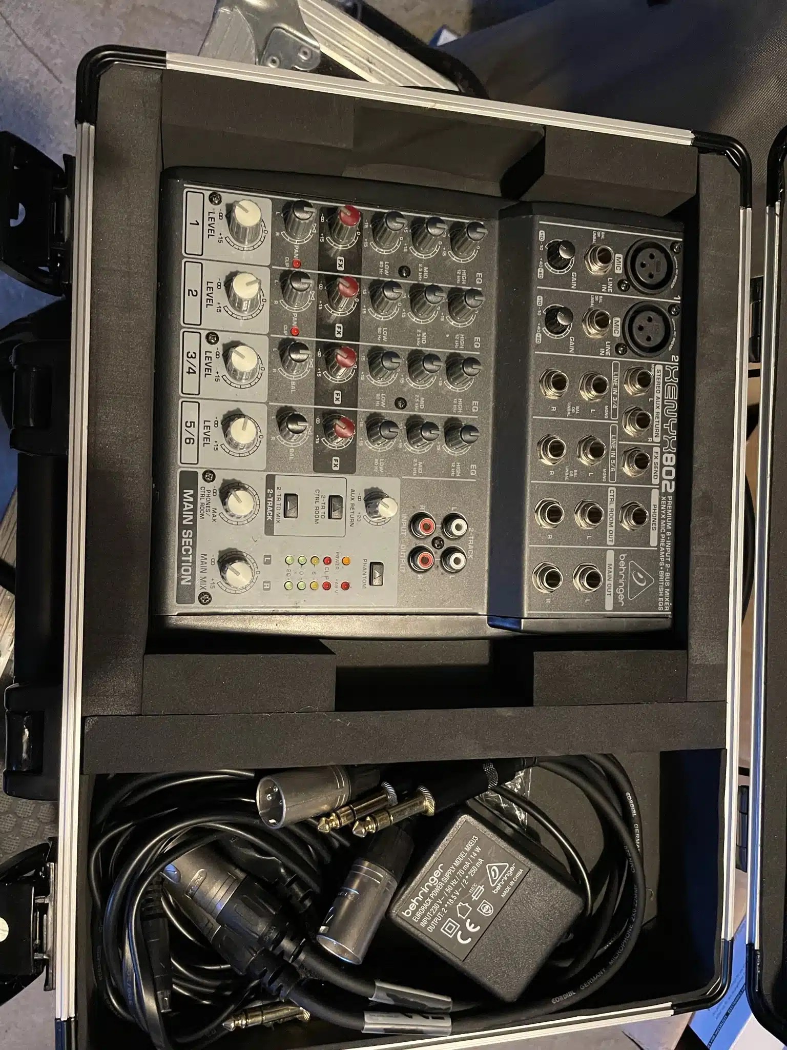 Behringer Xenyx 802 K&K Sound&Light