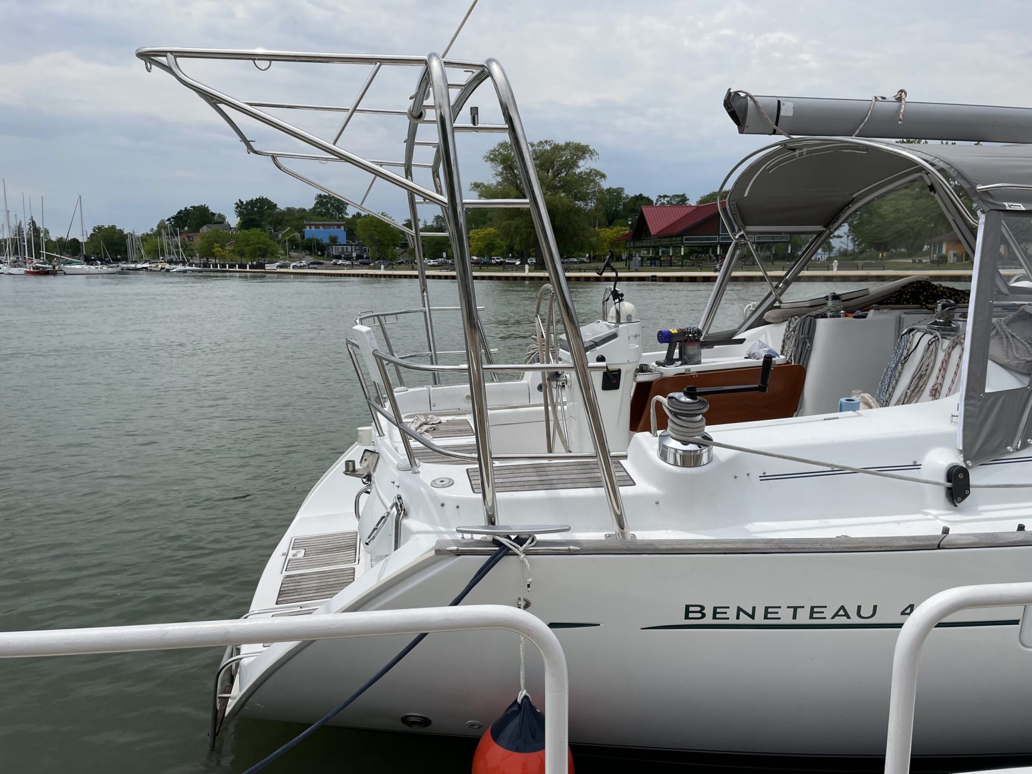 Beneteau 423 Arch Stainless Steel