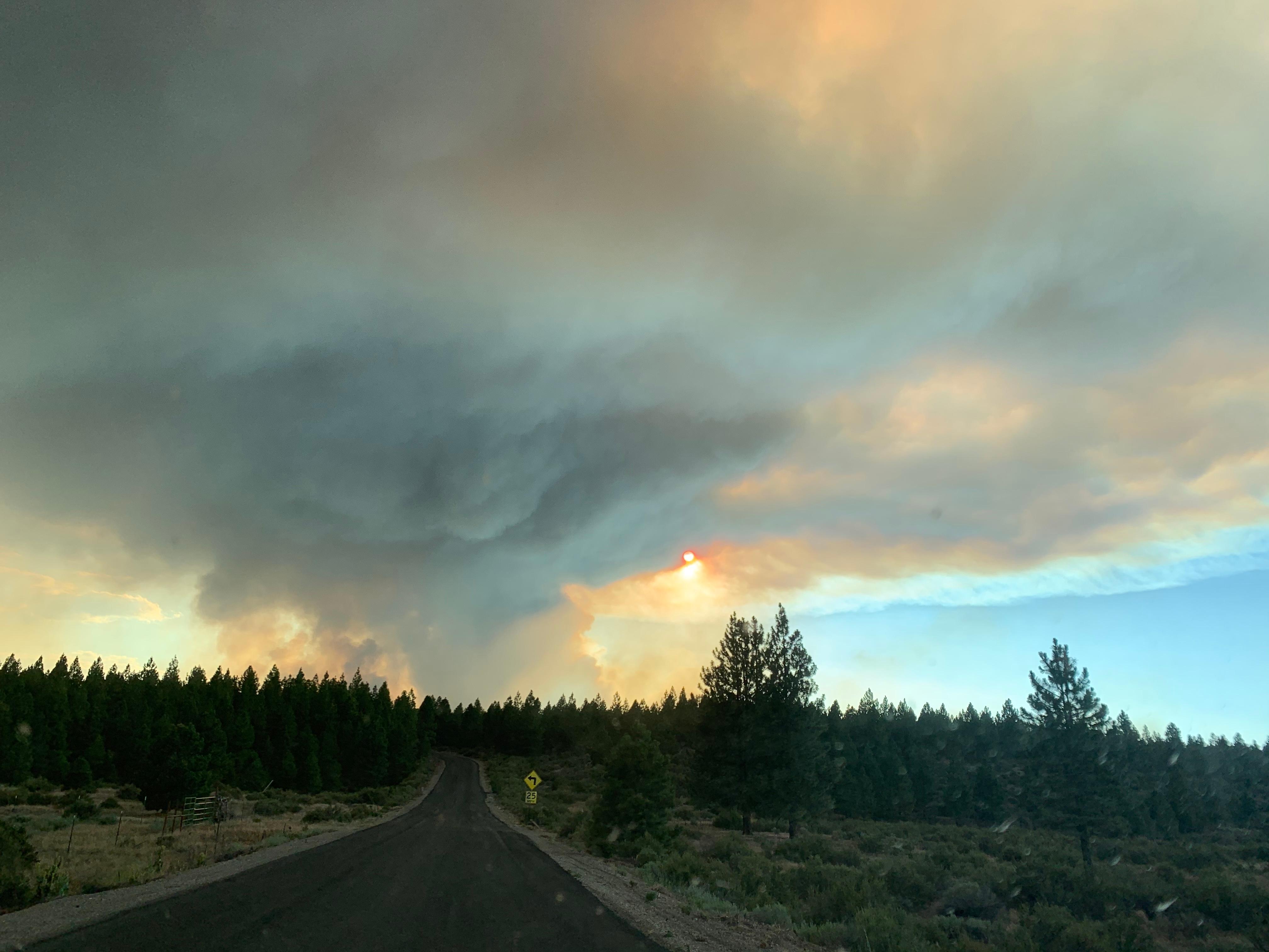 Caldwell Fire grows 30,000 acres and prompts evacuations in Tulelake