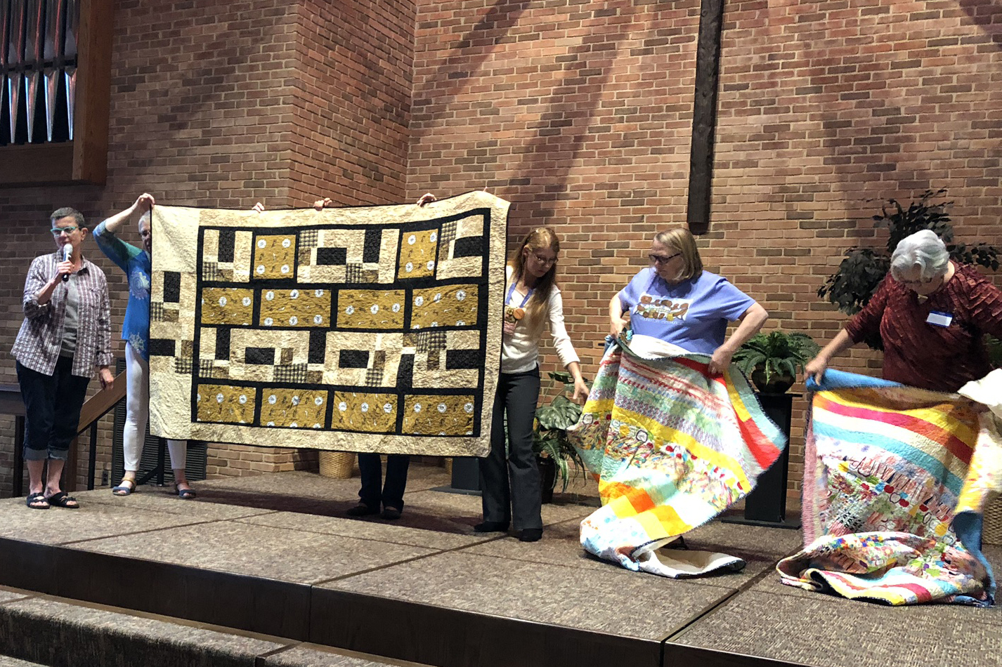 Service Projects Kalamazoo Log Cabin Quilters