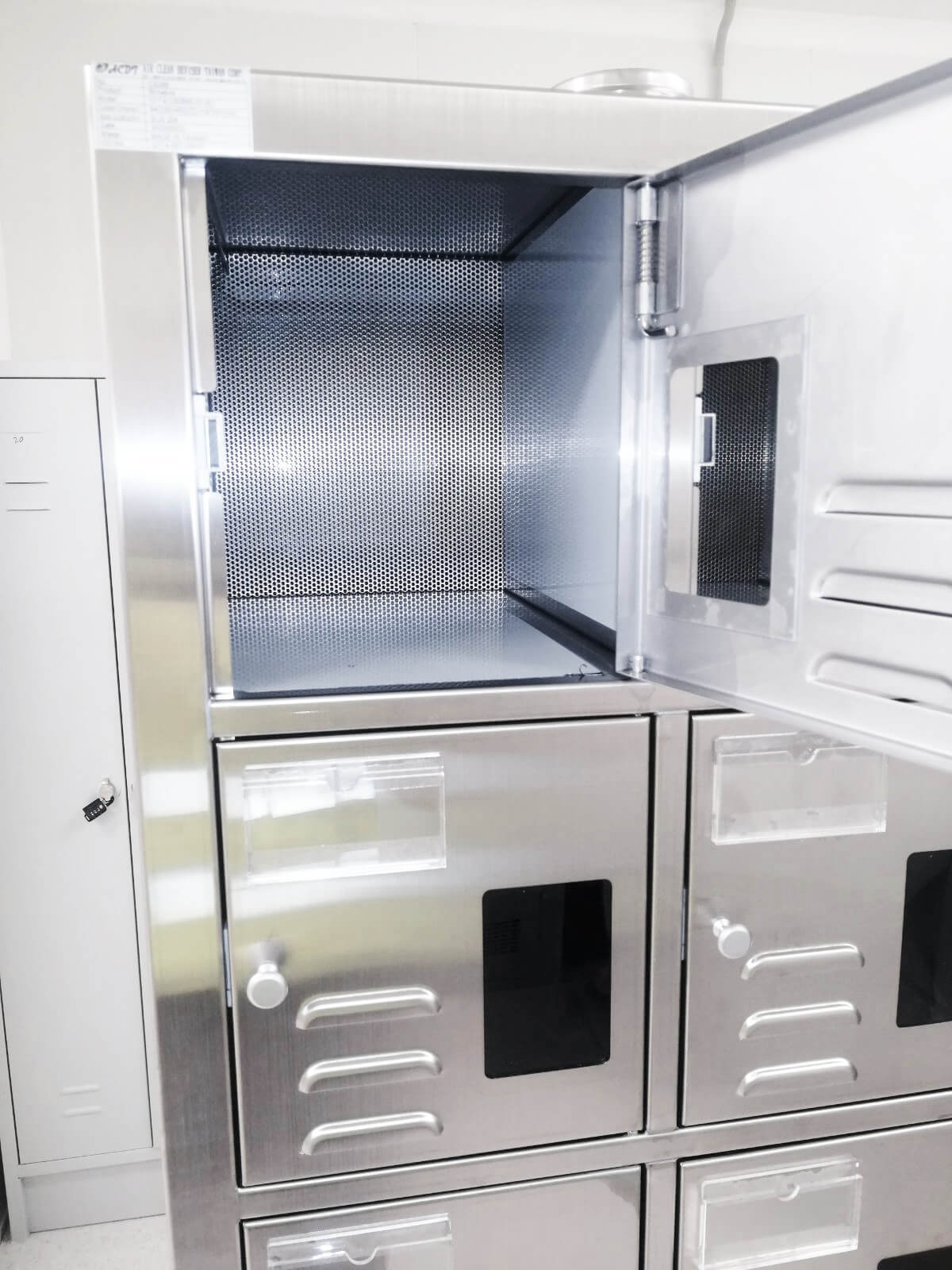 Clean Room Kleanlabs